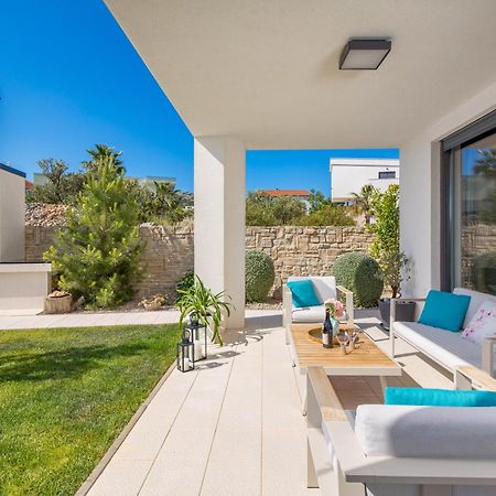 Luxury Apartment Hyperion With Private Pool And Garden Murter Exteriér fotografie
