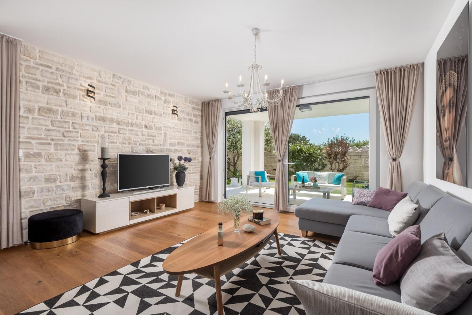 Luxury Apartment Hyperion With Private Pool And Garden Murter Exteriér fotografie