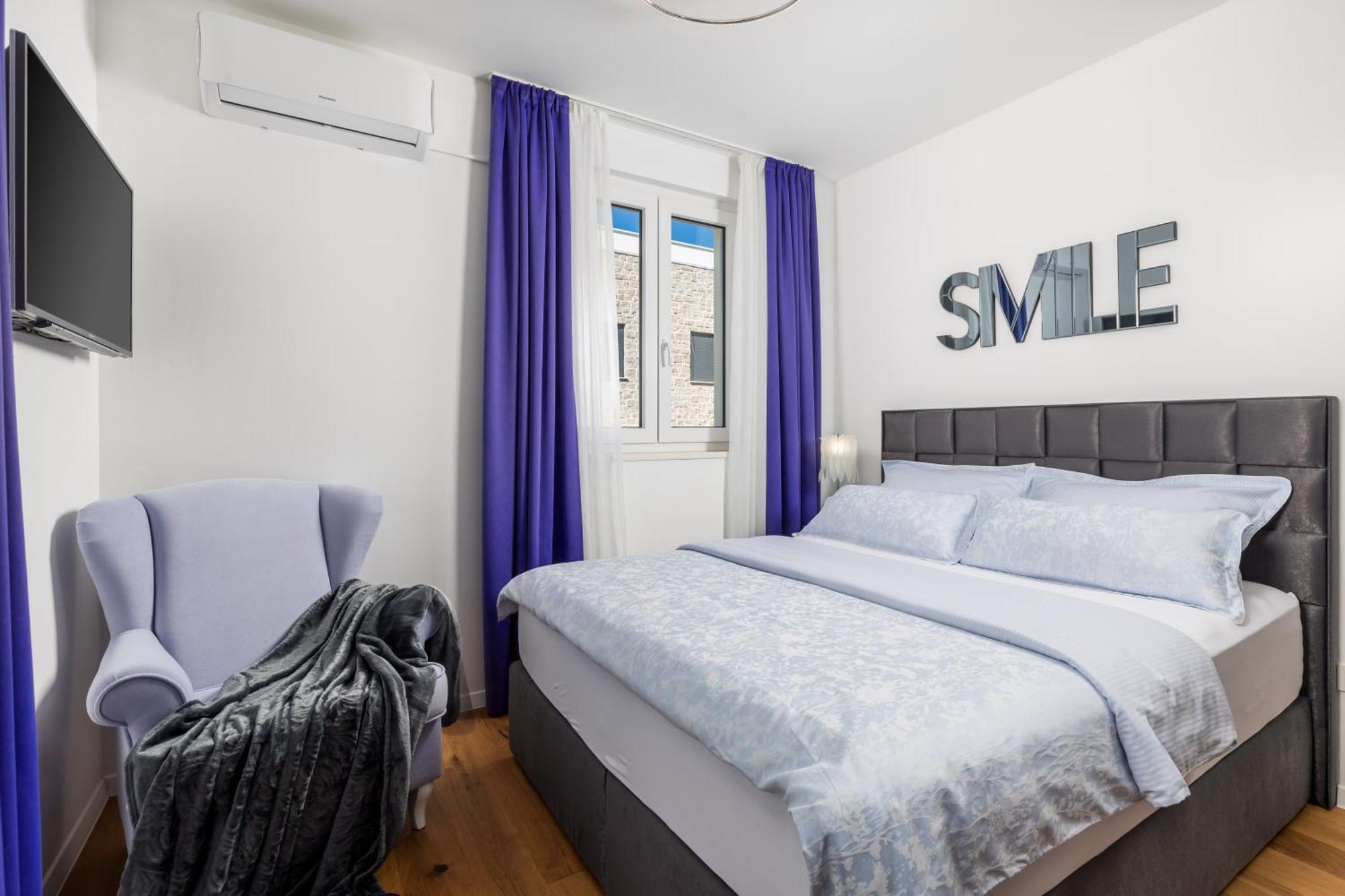 Luxury Apartment Hyperion With Private Pool And Garden Murter Exteriér fotografie