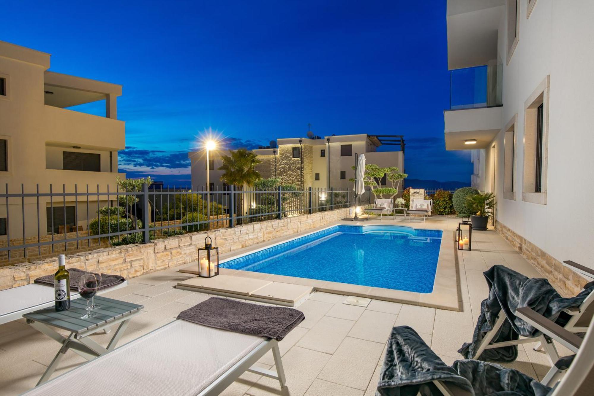 Luxury Apartment Hyperion With Private Pool And Garden Murter Exteriér fotografie
